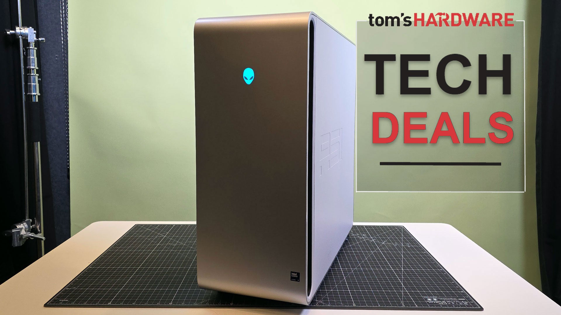 Alienware's massive Area-51 gaming PC battlestation comes armed with an RTX 5080 and is $400 off