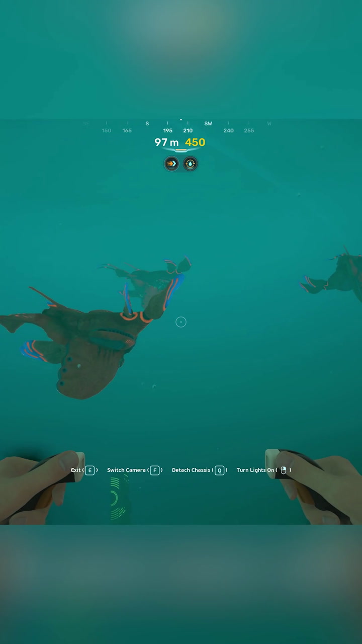 First Encounter with Deepwing Leviathans in Subnautica 2