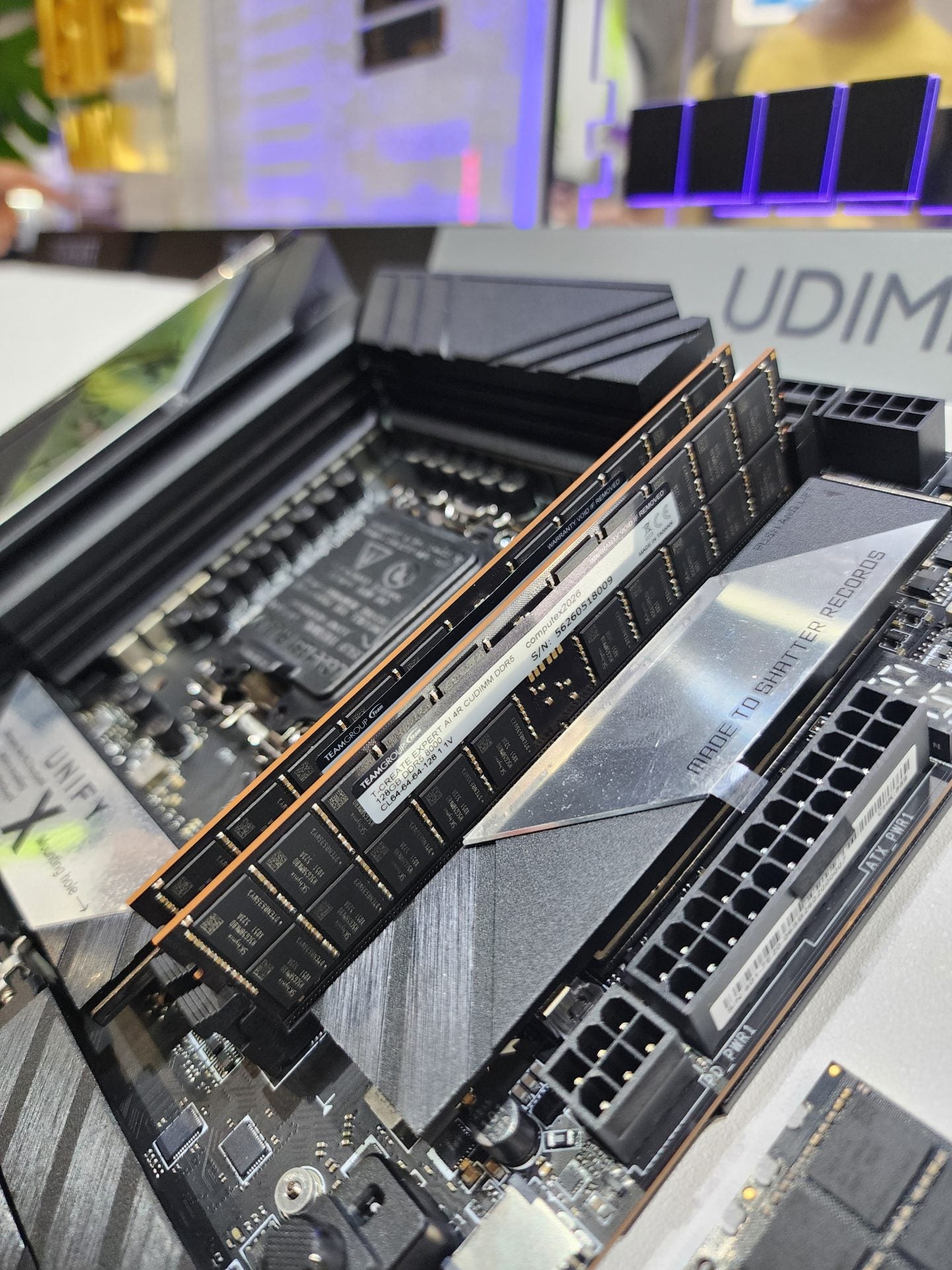 Teamgroup Preps Carbon-Fiber DDR5 Memory & SSDs, Wooden Designs, & 4-Rank CUDIMM With Up To 128 GB Capacity