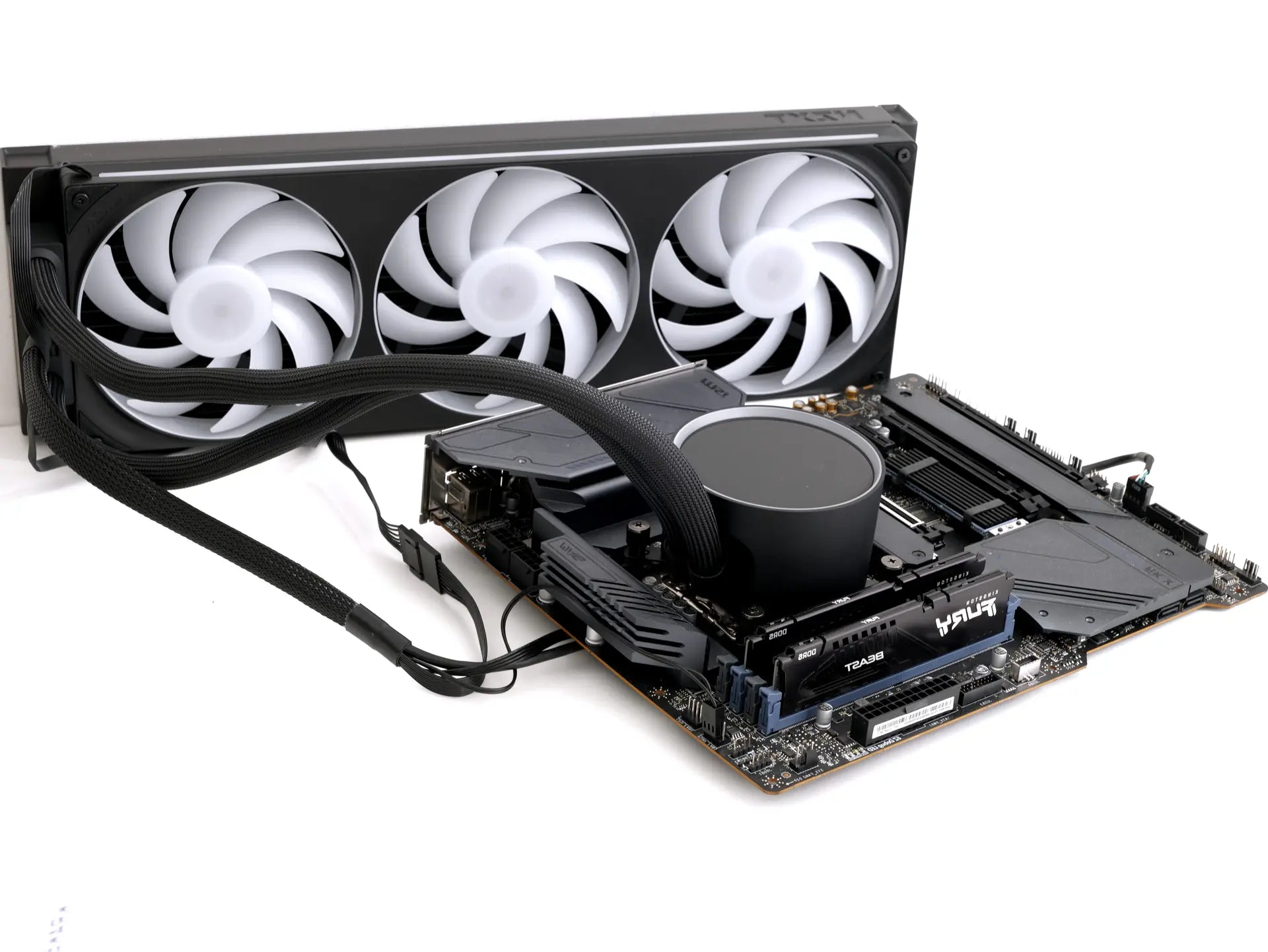 Review: NZXT Kraken Elite 420 RGB (2025 model): Super Cool and Unique LCS cooler