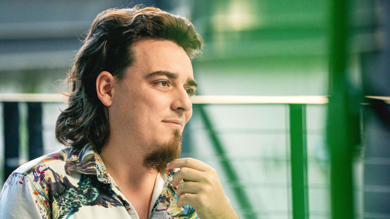 Palmer Luckey wants to know if you'd buy a 'Made in America' computer for 20% more than 'Chinese-manufactured options from Apple'