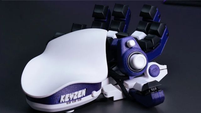 'Listening to gamers is at the heart of what we do' says company putting out a hand-shaped gaming keyboard with a thumbstick