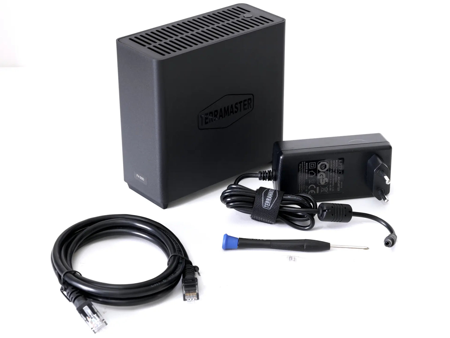 TerraMaster F4 SSD NAS (4x NVME SSD) review