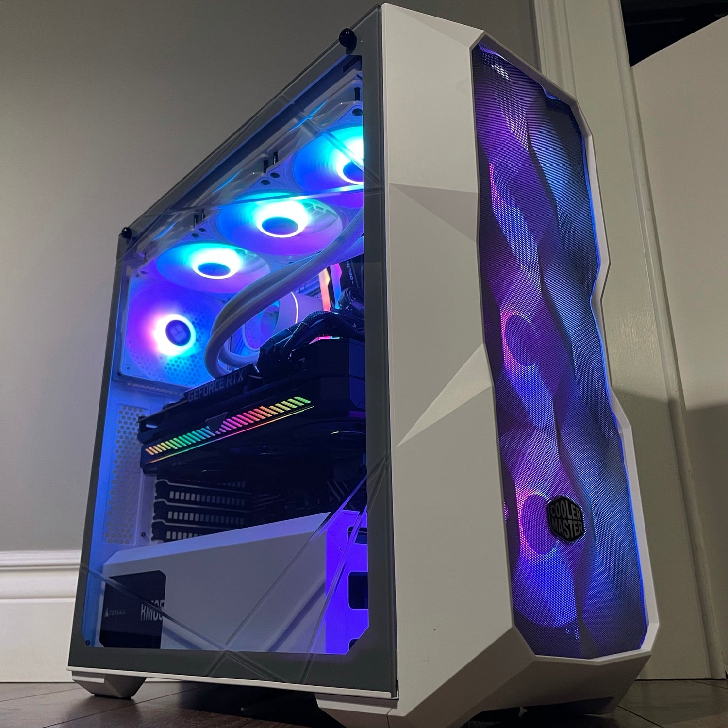 It is crucial to purchase a computer from a proficient company. Groovy Computers