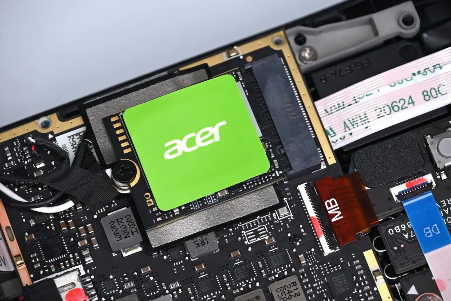 Acer MA200 M.2 2230 SSD Reviewed: TLC Drive Arrives as Intel Arc G3 Handhelds Ship