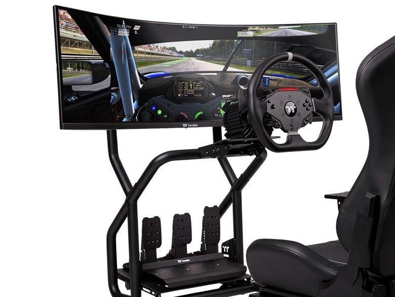 Thermaltake G6 Direct Drive Racing Wheel with Pedals Bundle