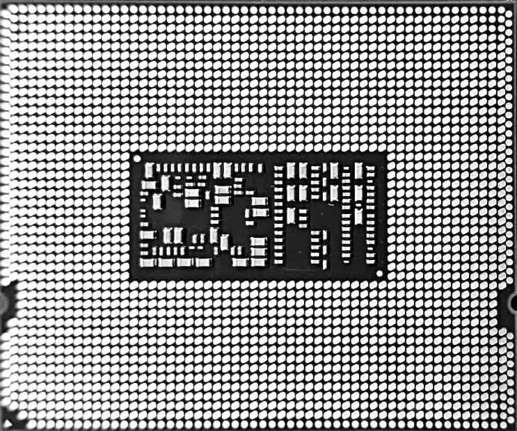A photo shows the back of a Nova Lake processor
