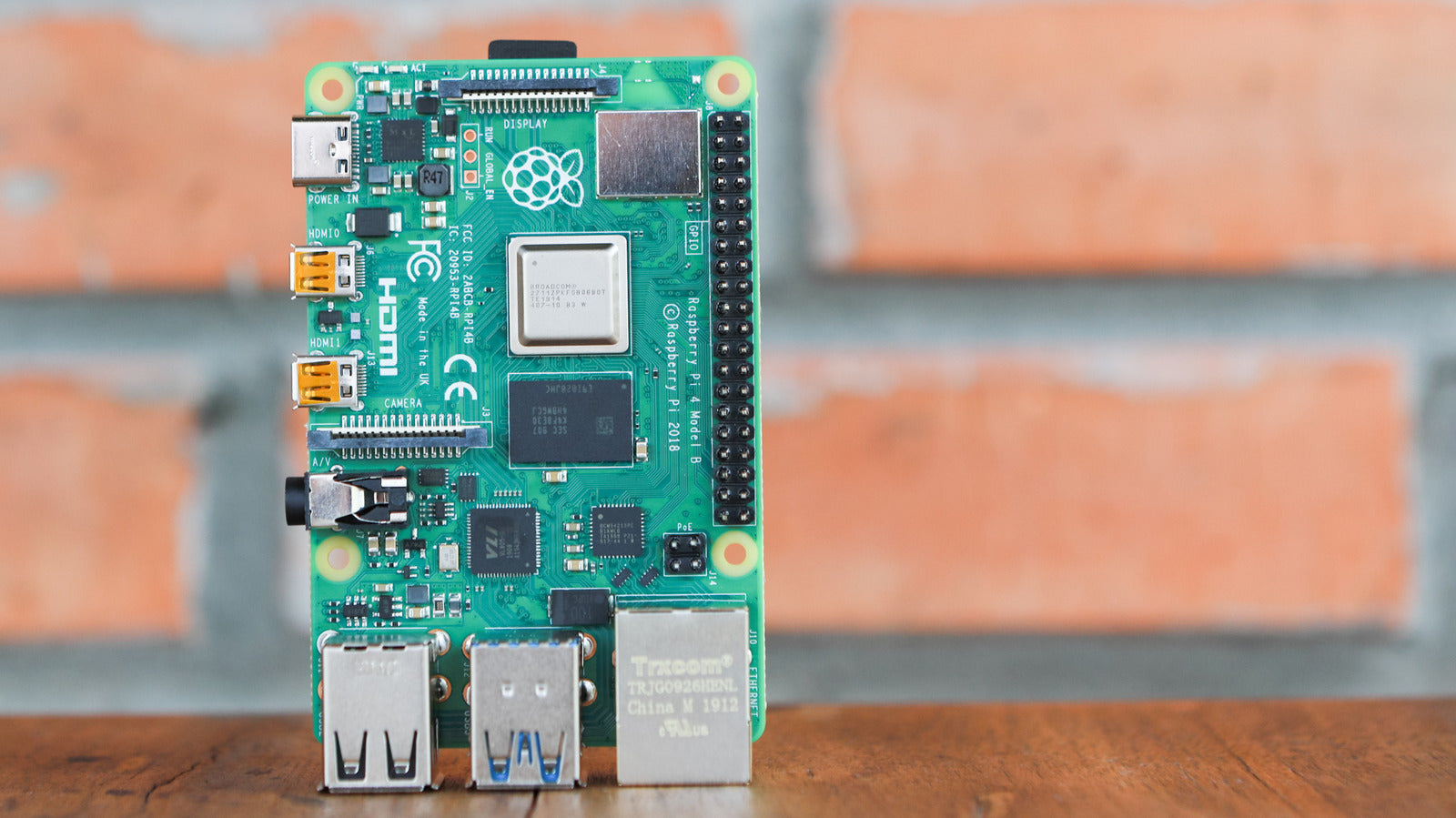 5 Essential Gadgets Every Raspberry Pi Enthusiast Should Have