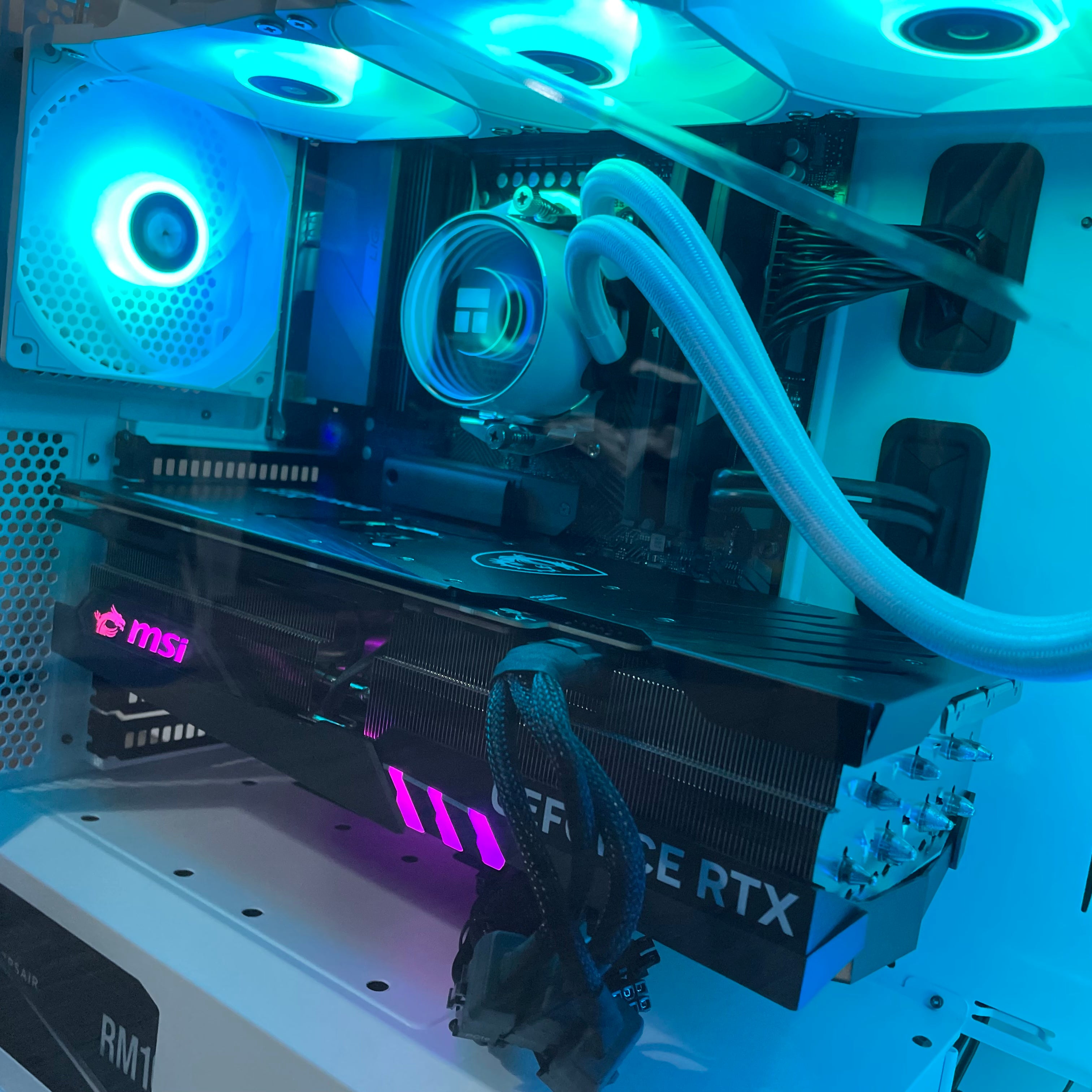 4K All AMD | Ryzen 9 7900X Gaming PC | 12-Core | RX 7900 XTX 24GB | 64GB DDR5 5600MHz | 2TB NVMe SSD | PG LIGHTNING™ | Brand New