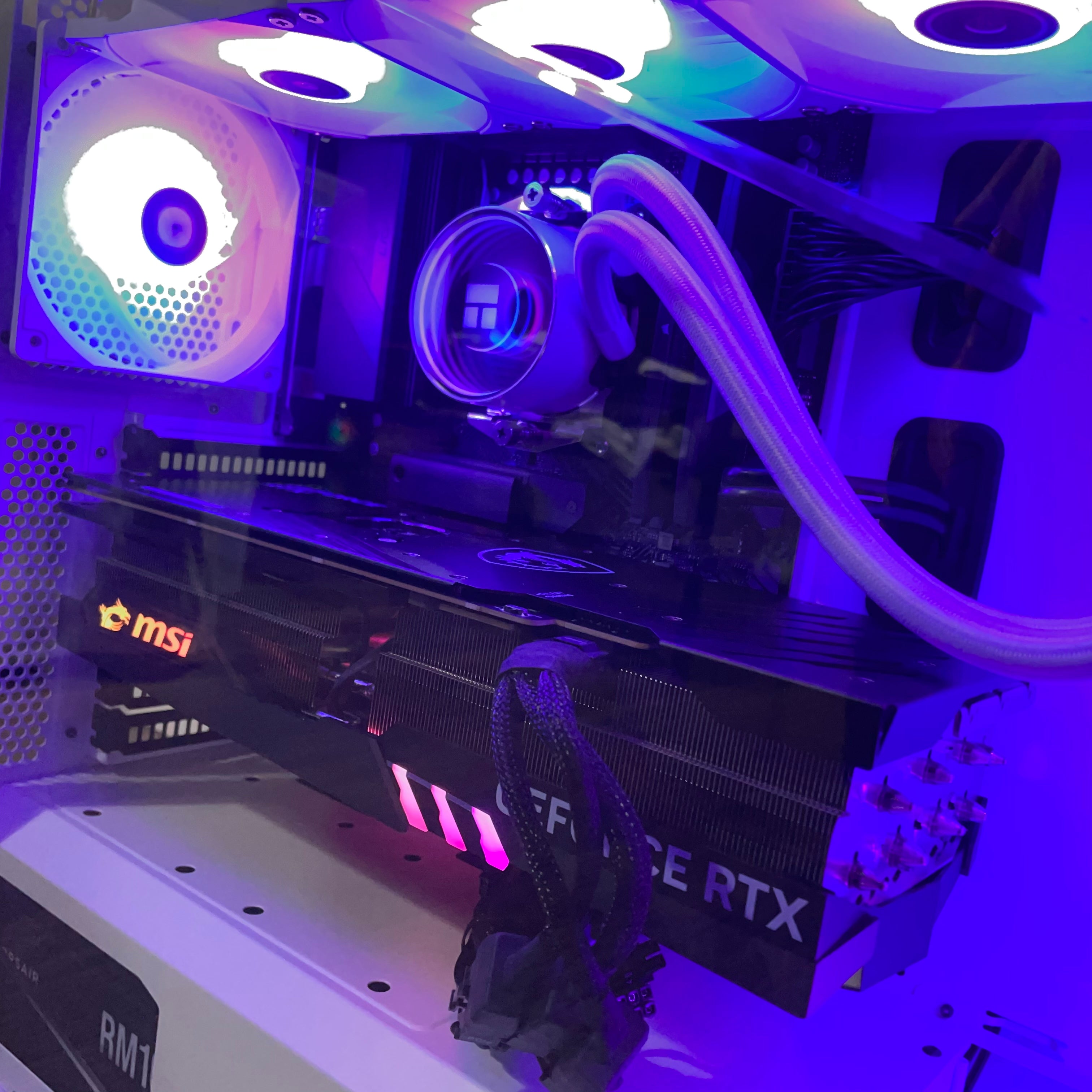 4K All AMD | Ryzen 9 7900X Gaming PC | 12-Core | RX 7900 XTX 24GB | 64GB DDR5 5600MHz | 2TB NVMe SSD | PG LIGHTNING™ | Brand New