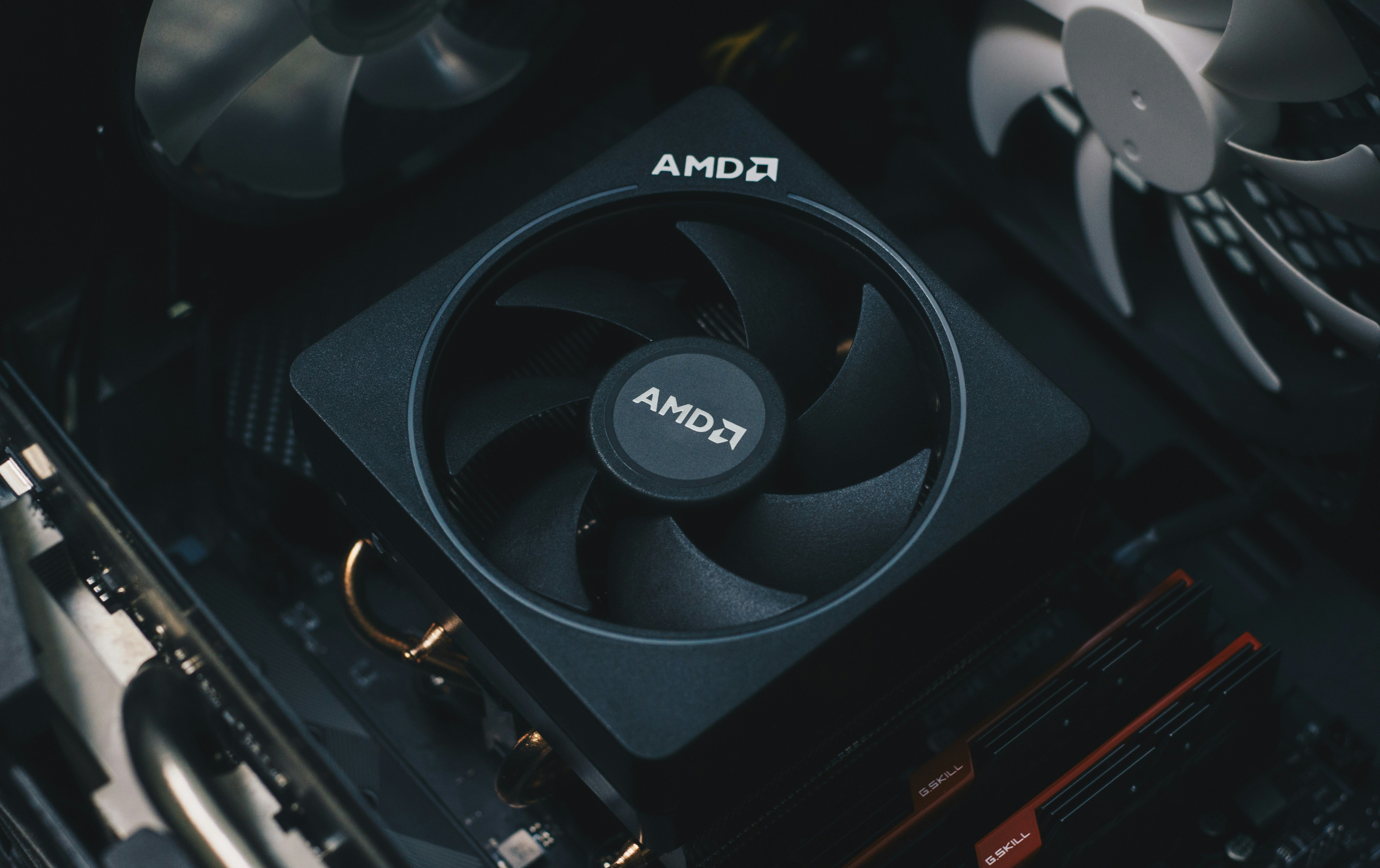 Jim Cramer Says “Go Buy AMD and Intel Like Everyone Else” During CPU Supply Shortage