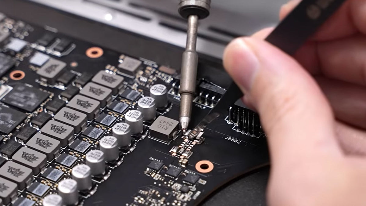Nvidia RTX 5090 beats RTX Pro 6000 in tests after shunt mod to a stagg