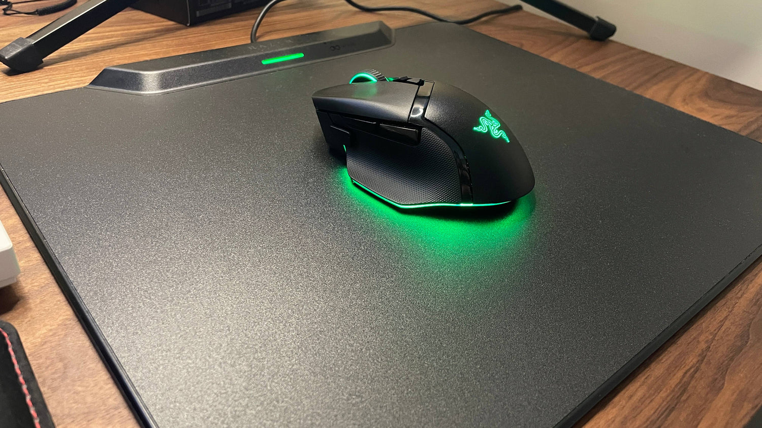 I've been gaming with Razer's new wireless charging mouse pad and I'm glad there's finally serious competition for Logitech
