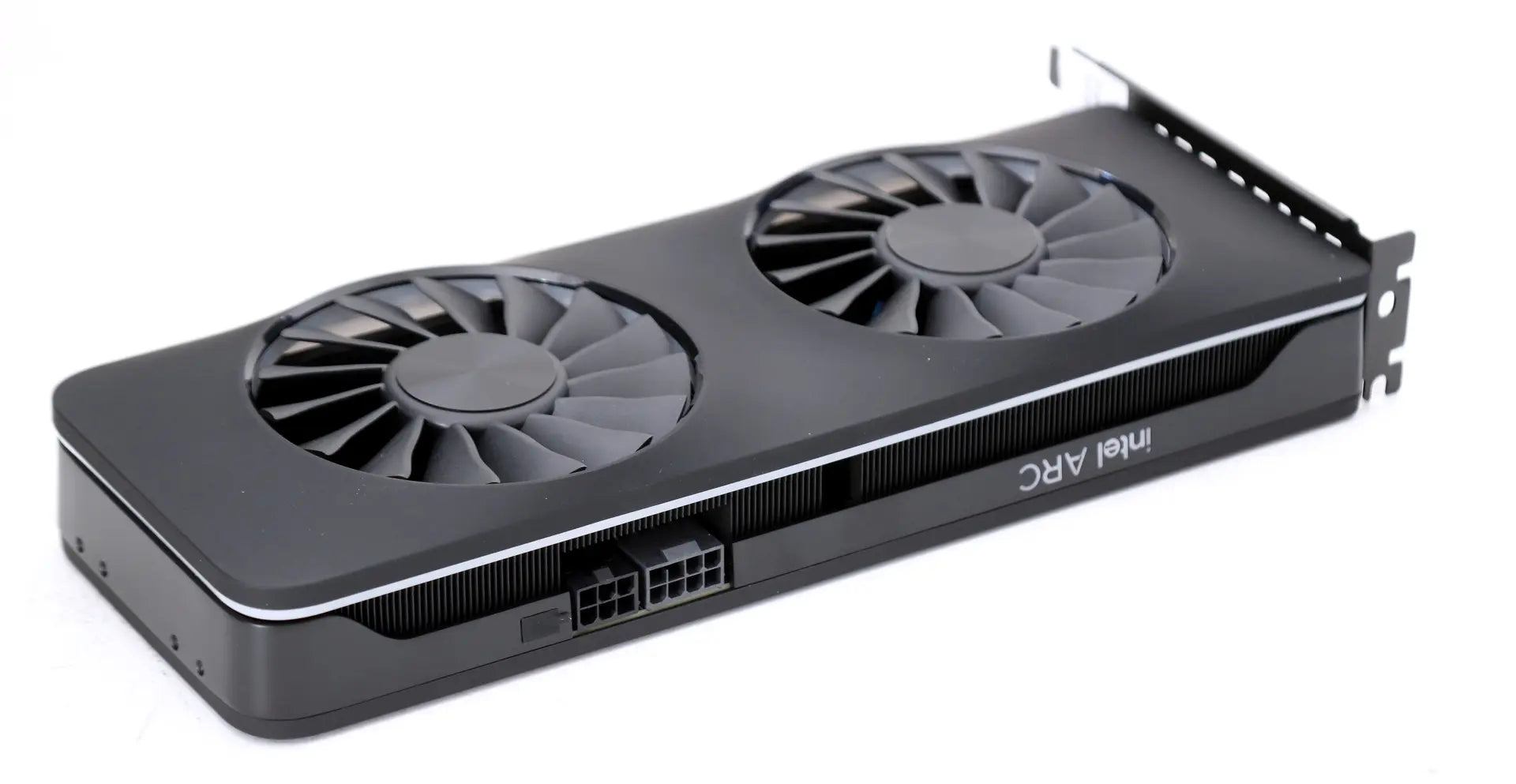 Intel Arc B770 Leak Confirms 32 Xe2 Cores and 16GB GDDR6