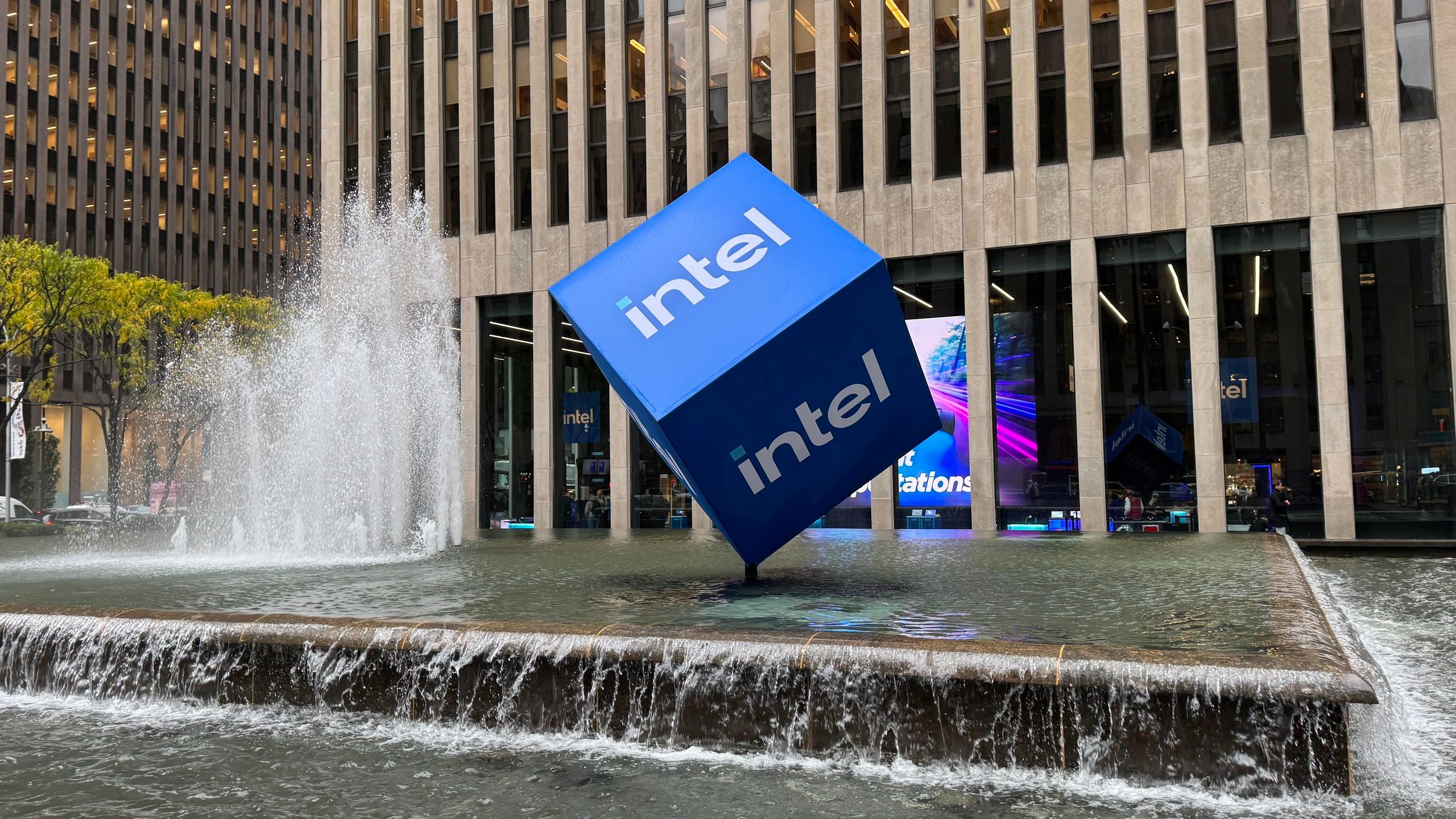 Fueled by Musk's TeraFab tie-in, Intel's market cap hits highest level in 25 years — tops $300 billion on CPU, AI, and foundry momentum