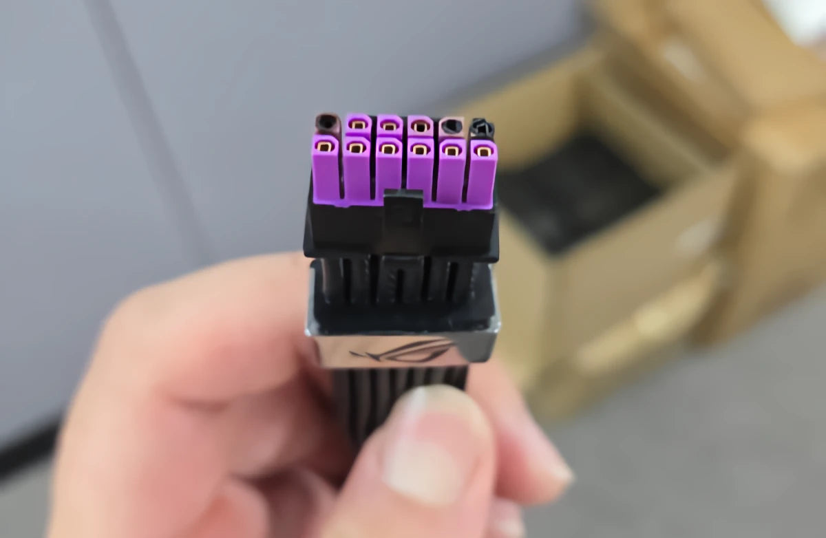 ASUS ROG Equalizer $50 GPU cable designed to prevent burned connectors has reportedly burned