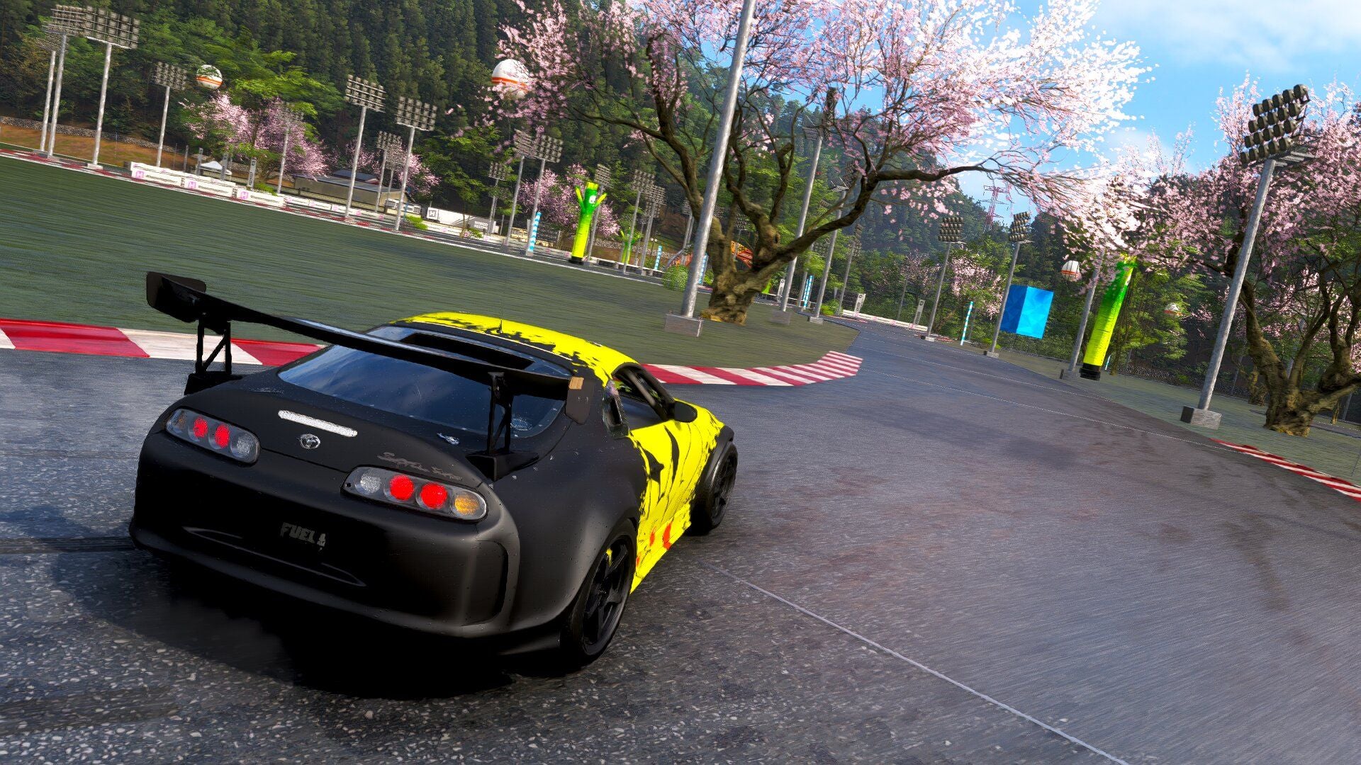 Don't miss this almost unheard-of chance to get a racing wheel for Forza Horizon 6 for under $100