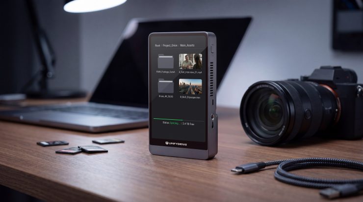UnifyDrive PixelMob– A palm-sized touchscreen, NVMe SSD storage device with verified backup