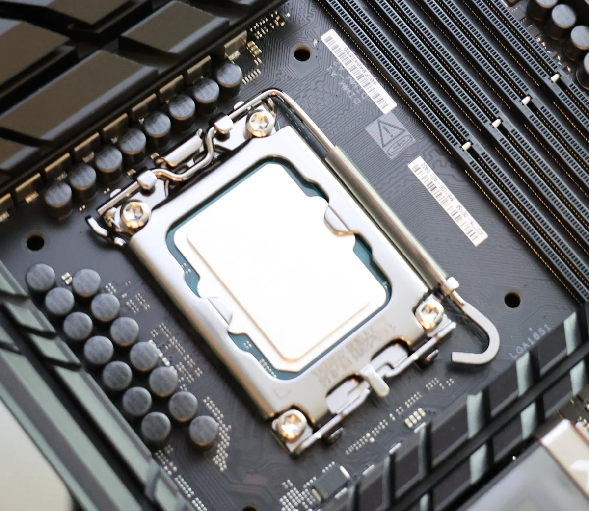 Intel Sends Out Revised Linux Patches For Directed Package Thermal Int