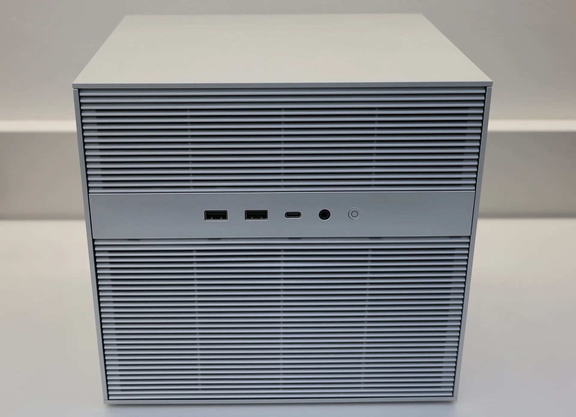 ZimaCube 2 Makes For A Nice Personal Cloud/NAS With Power Of Linux + Intel CPU Review